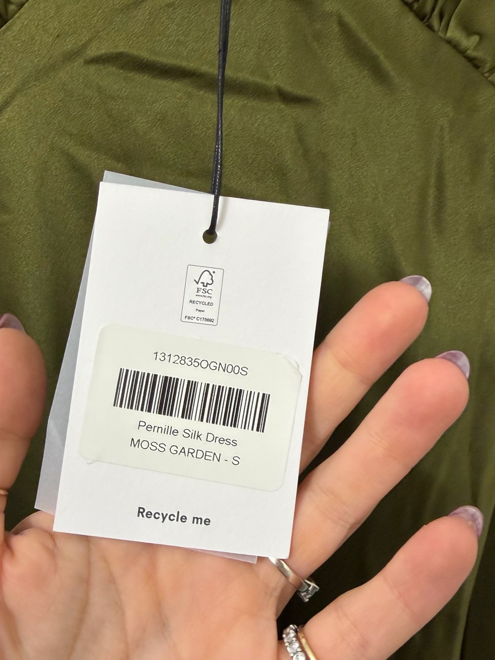 Reformation Pernille Dress in Moss Garden - Picture 6 of 8